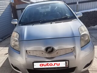 2010 Toyota Vitz II (XP90), серый, 610000 рублей, вид 1