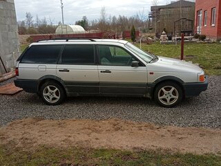 1991 Volkswagen Passat B3, серебристый, 110000 рублей, вид 3