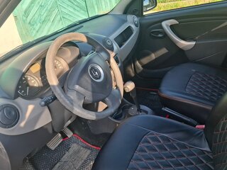 2012 Renault Logan I Рестайлинг, красный, 350000 рублей, вид 5