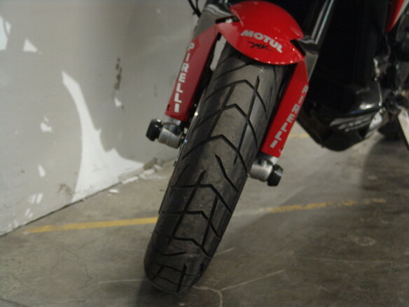 2015 MV Agusta Turismo Veloce 800, красный, 855000 рублей - вид 8