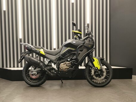 2026 QJMotor SVT 650 X, чёрный, 649000 рублей, вид 2