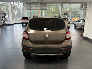 2021 Renault Sandero Stepway II Рестайлинг, коричневый, 1198000 рублей, вид 5
