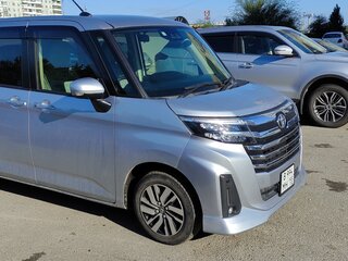 2021 Toyota Roomy I Рестайлинг, серебристый, 1200000 рублей, вид 4