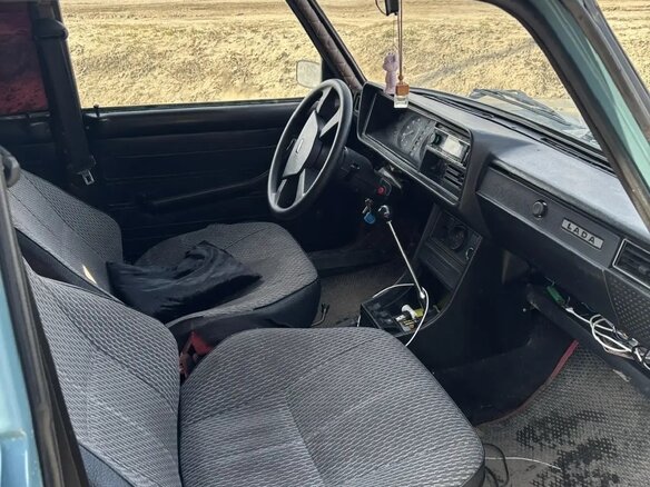 2005 Lada (ВАЗ) 2107, серый, 100000 рублей - вид 4