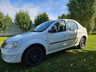 2013 Renault Logan I Рестайлинг, белый, 409000 рублей, вид 4