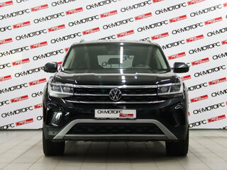 2021 Volkswagen Teramont I Рестайлинг, чёрный, 3845170 рублей, вид 2