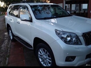 2012 Toyota Land Cruiser Prado 150 Series, белый, 3350000 рублей, вид 3