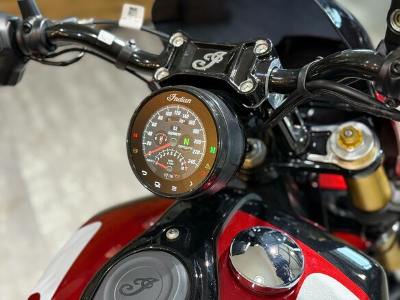 2025 Indian Scout, красный, 2550000 рублей - вид 8