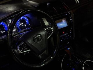 2015 Toyota Camry VII (XV50) Рестайлинг, чёрный, 1400000 рублей, вид 5