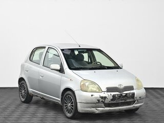 2000 Toyota Yaris I, серебристый, 179000 рублей, вид 1