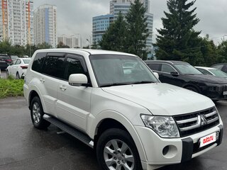 2011 Mitsubishi Pajero IV, белый, 1555000 рублей, вид 5