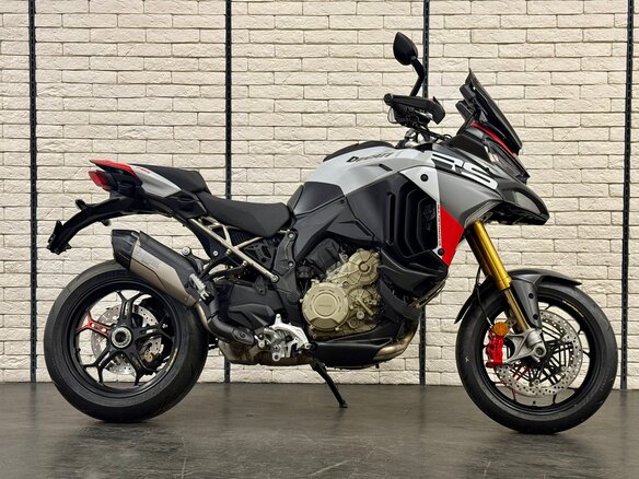 2026 Ducati Multistrada V4, белый, 4380000 рублей - вид 1