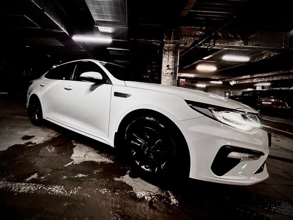 2019 Kia Optima IV Рестайлинг, белый, 2000000 рублей - вид 12