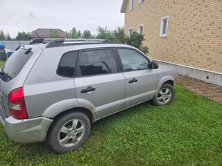 2004 Hyundai Tucson I, серебристый, 530000 рублей, вид 3