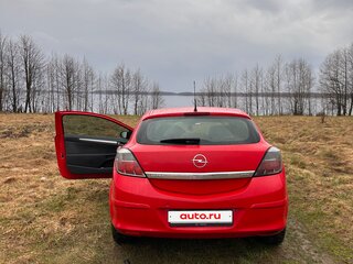 2007 Opel Astra GTC H Рестайлинг, красный, 300000 рублей, вид 4