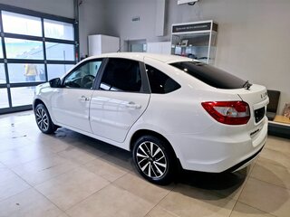 2026 Lada (ВАЗ) Granta I Рестайлинг, белый, 1319000 рублей, вид 2