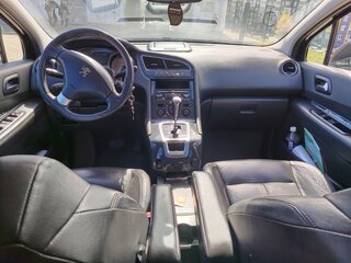2010 Peugeot 5008 I, чёрный, 1250000 рублей, вид 4