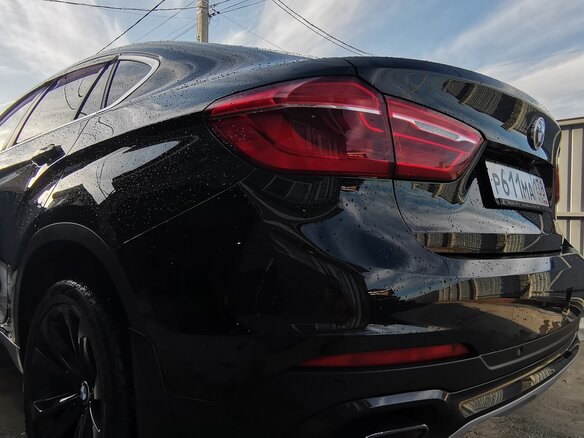 2015 BMW X6 50i II (F16), чёрный, 3999999 рублей - вид 16