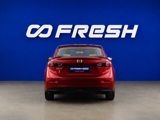 2018 Mazda 3 III (BM) Рестайлинг, красный, 1613055 рублей, вид 4
