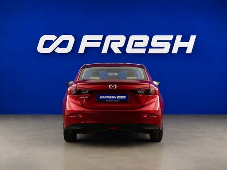 2018 Mazda 3 III (BM) Рестайлинг, красный, 1475099 рублей, вид 4