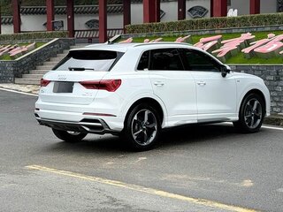 2022 Audi Q3 35 TFSI II (F3), белый, 1900000 рублей, вид 4