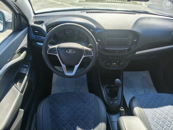 2018 Lada (ВАЗ) Vesta SW I, белый, 785000 рублей - вид 8