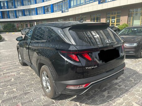2021 Hyundai Tucson IV, чёрный, 2475000 рублей, вид 4