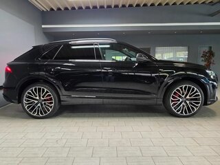 2026 Audi Q8 50 TDI I (4M) Рестайлинг, чёрный, 15600000 рублей, вид 5