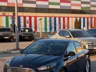 2016 Ford Focus III Рестайлинг, синий, 1100000 рублей, вид 1