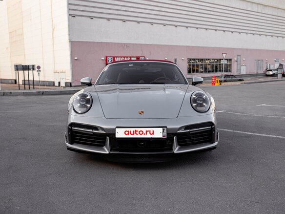 2020 Porsche 911 Turbo S VIII (992), серый - вид 1