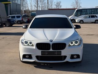 2014 BMW 5 серии 520i VI (F10/F11/F07) Рестайлинг, белый, 2200000 рублей, вид 3