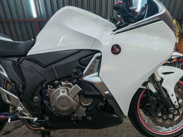 2012 Honda VFR 1200, белый, 860000 рублей - вид 15