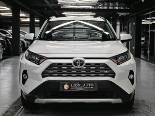2019 Toyota RAV4 V (XA50), белый, 3250000 рублей, вид 2