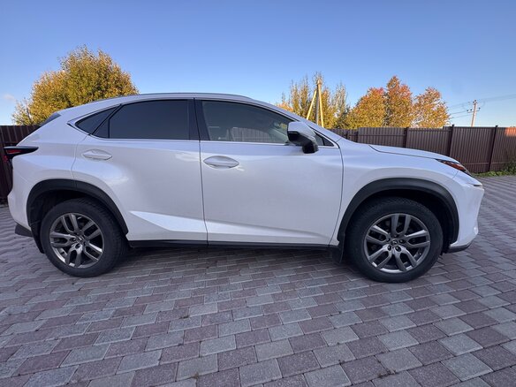 2017 Lexus NX 300 I Рестайлинг, белый, 2550000 рублей - вид 2