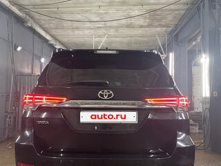 2019 Toyota Fortuner II, чёрный, 3850000 рублей, вид 4
