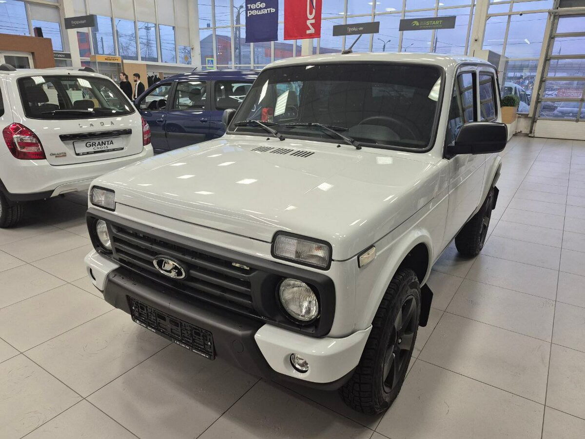 Открыть фотографии: Lada (ВАЗ) Niva Legend I