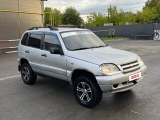 2004 Chevrolet Niva I, серебристый, 200000 рублей, вид 2