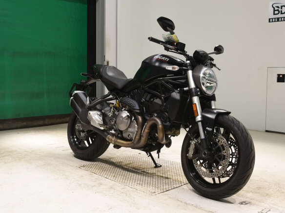 2020 Ducati Monster 821, чёрный, 499003 рублей - вид 2
