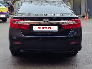 2014 Toyota Camry VII (XV50), серый, 1800000 рублей, вид 5