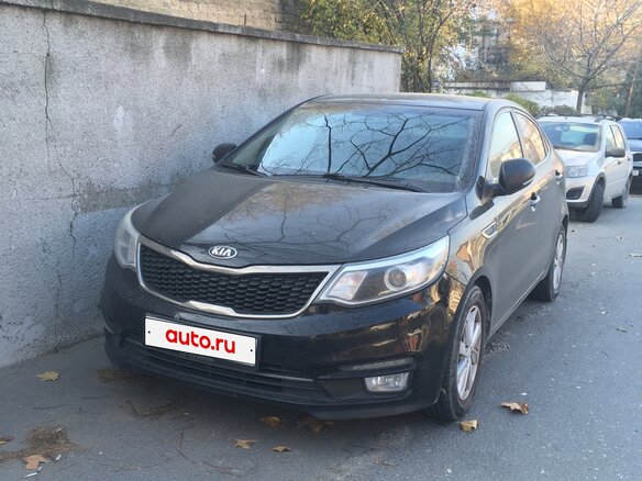 2015 Kia Rio III Рестайлинг, чёрный, 1100000 рублей