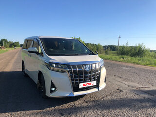 2018 Toyota Alphard III Рестайлинг, белый, 3799999 рублей, вид 2