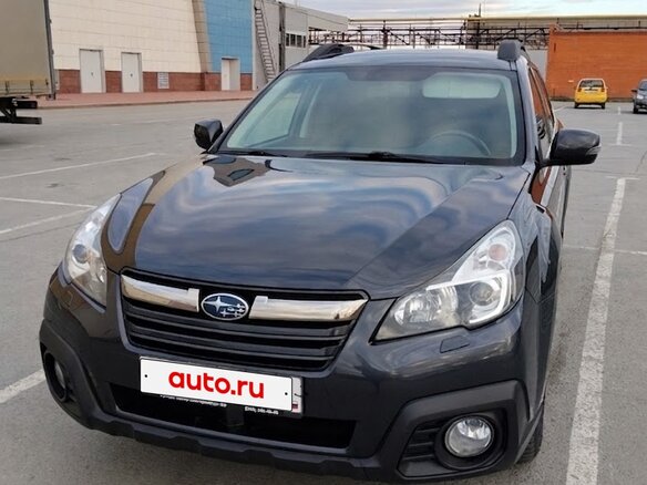 2014 Subaru Outback IV Рестайлинг, серый, 1690000 рублей