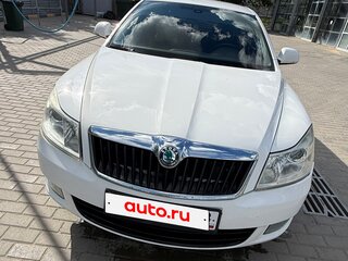 2013 Skoda Octavia DSG7 II (A5) Рестайлинг, белый, 1070000 рублей, вид 1