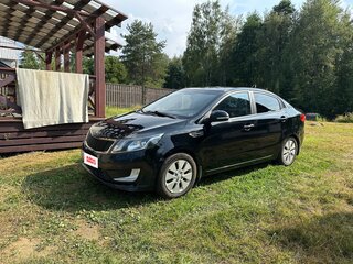 2014 Kia Rio 6-speed III, чёрный, 890000 рублей, вид 4
