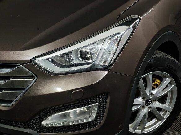 2012 Hyundai Santa Fe III, коричневый - вид 9