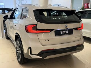 2025 BMW X1 Long 25Li xDrive III (U11/U12), белый, 5530000 рублей, вид 3