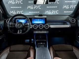 2025 Mercedes-Benz GLB 250 I (X247) Рестайлинг, белый, 7420000 рублей, вид 2