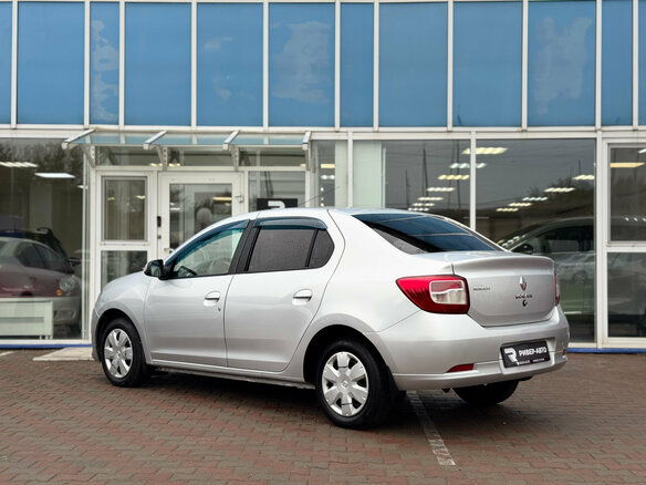 2016 Renault Logan II, серый - вид 3