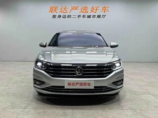 2022 Volkswagen Sagitar III Рестайлинг, серебристый, 1590000 рублей, вид 2