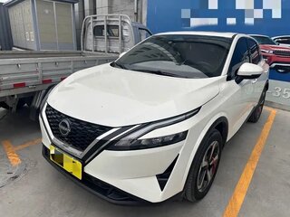 2023 Nissan Qashqai III, белый, 1560000 рублей, вид 1